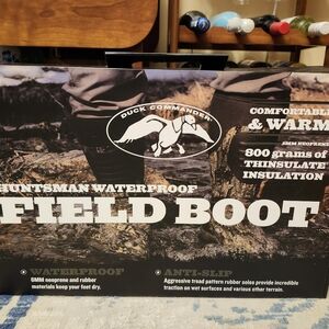 Duck commander boots (women's sz 9&1/2)